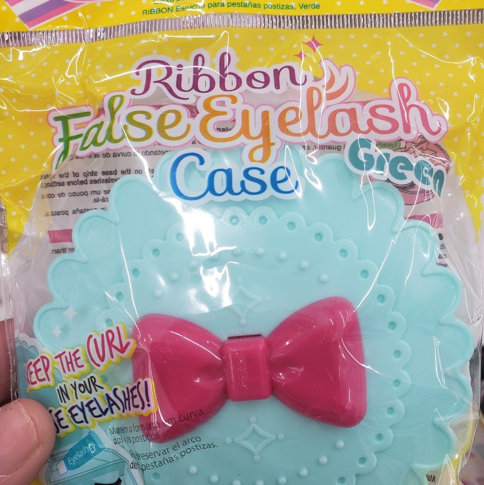 JAPANESE🈳🇯False Eyelashes Case/Free set of lashe
